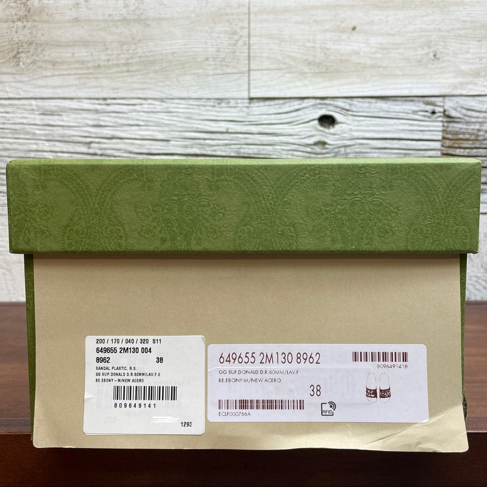 Gucci Donald Duck Beige Slide Disney GG Supreme Size 38 7.5 Sandal Orange 649655 - Picture 17 of 17